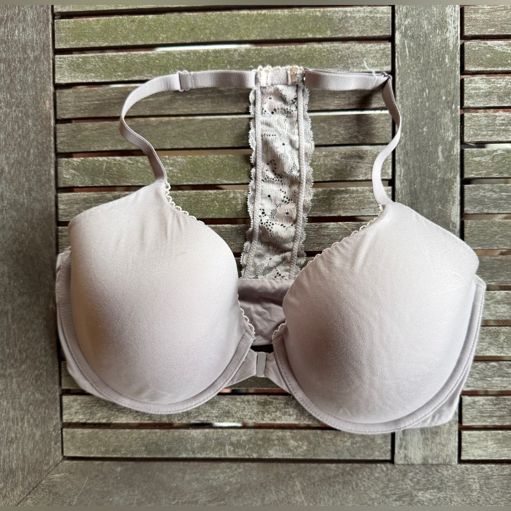 Victoria’s Secret Lilac Racerback bra